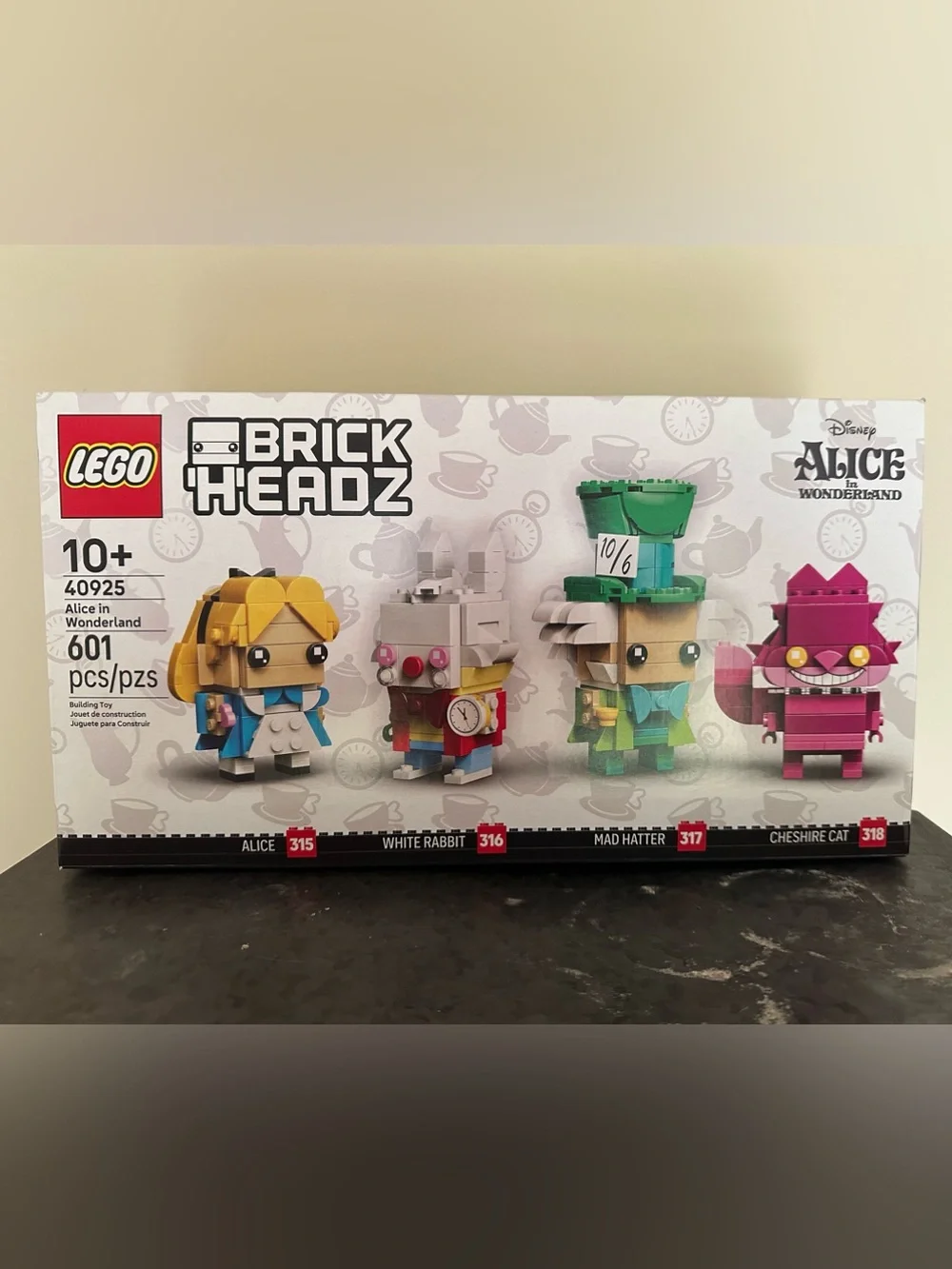 Lego Alice in Wonderland Brick Headz NIB Mad Hatter Cheshire Cat White Rabbit